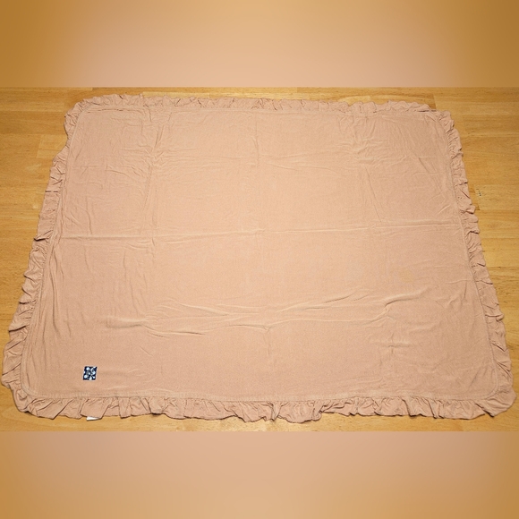 Kickee Pants Other - Kickee Pants Ruffled Baby Blanket, EUC